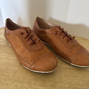 Sabrinas Made In Spain Women's Size 7 EUR 30 Brown Leather/Suede Laced Shoes